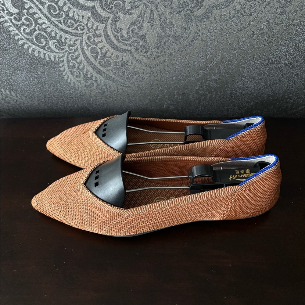 Rothy’s Fawn Points 7.5 - Picture 2 of 6